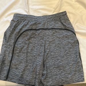 Lululemon 7” Pacebreaker LL shorts